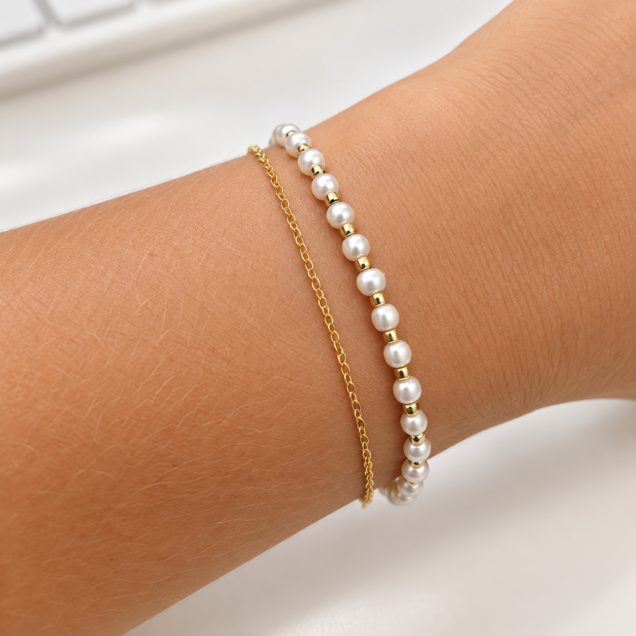 Pulseira Infantil Dupla com Pérolas e Coroa - Imagem 2