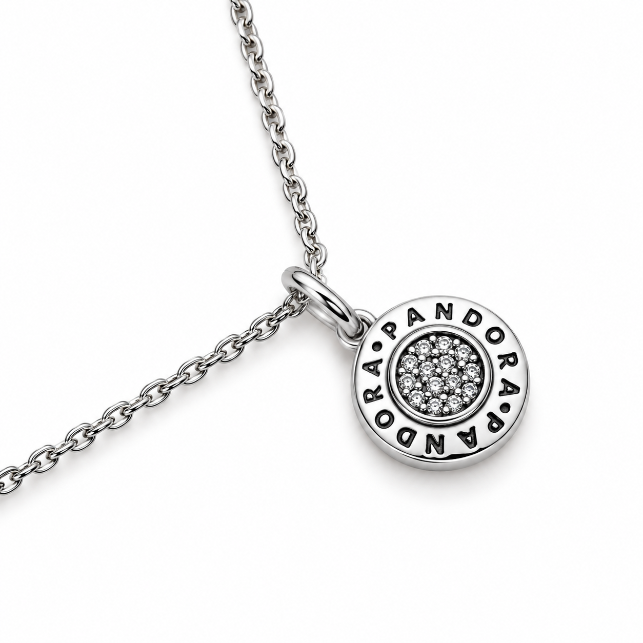 Colar Medalha Cravejada Pandora - Imagem 2